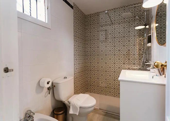Complete Studio With Terrace - 1bth- La Giralda Apartmán *