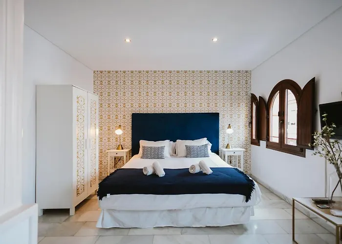Complete Studio With Terrace - 1bth- La Giralda